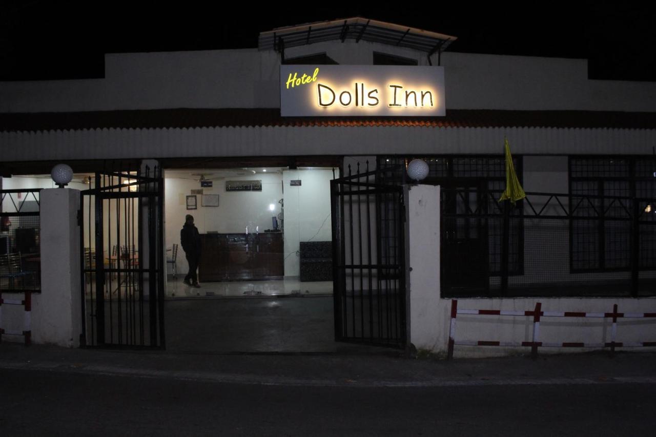 Hotel Dolls Inn Найнітал Екстер'єр фото